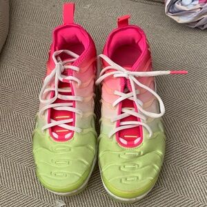 Neon Nikes Air Vapormax Plus